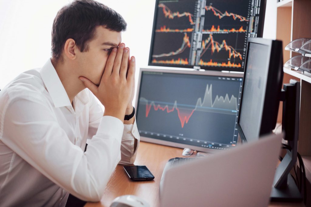 ทำไมสถาบันการเงินมี Risk Models แต่ยังลังเลก่อนอนุมัติทุกครั้ง